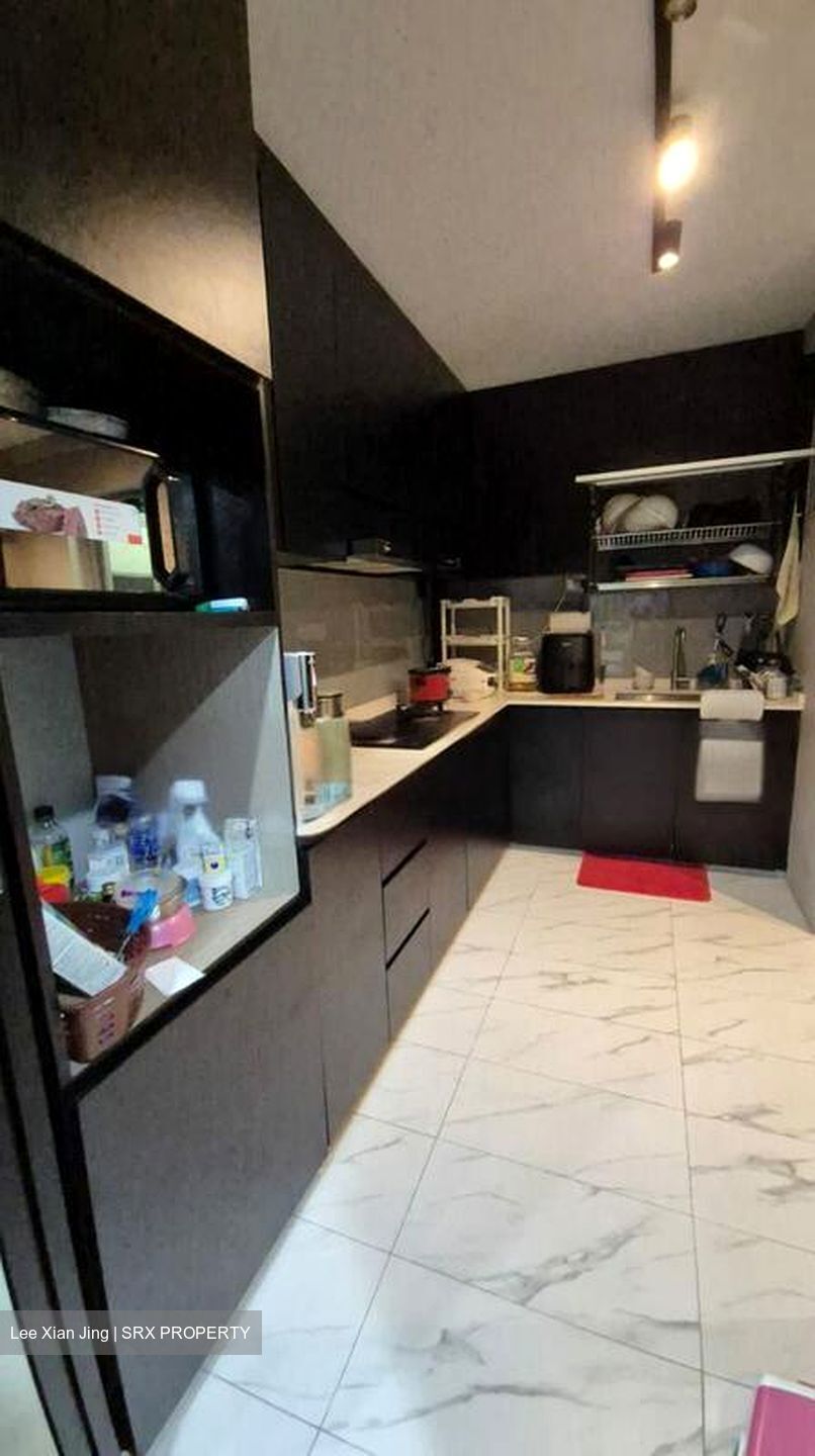 Blk 454 Hougang Avenue 10 (Hougang), HDB Executive #479761601